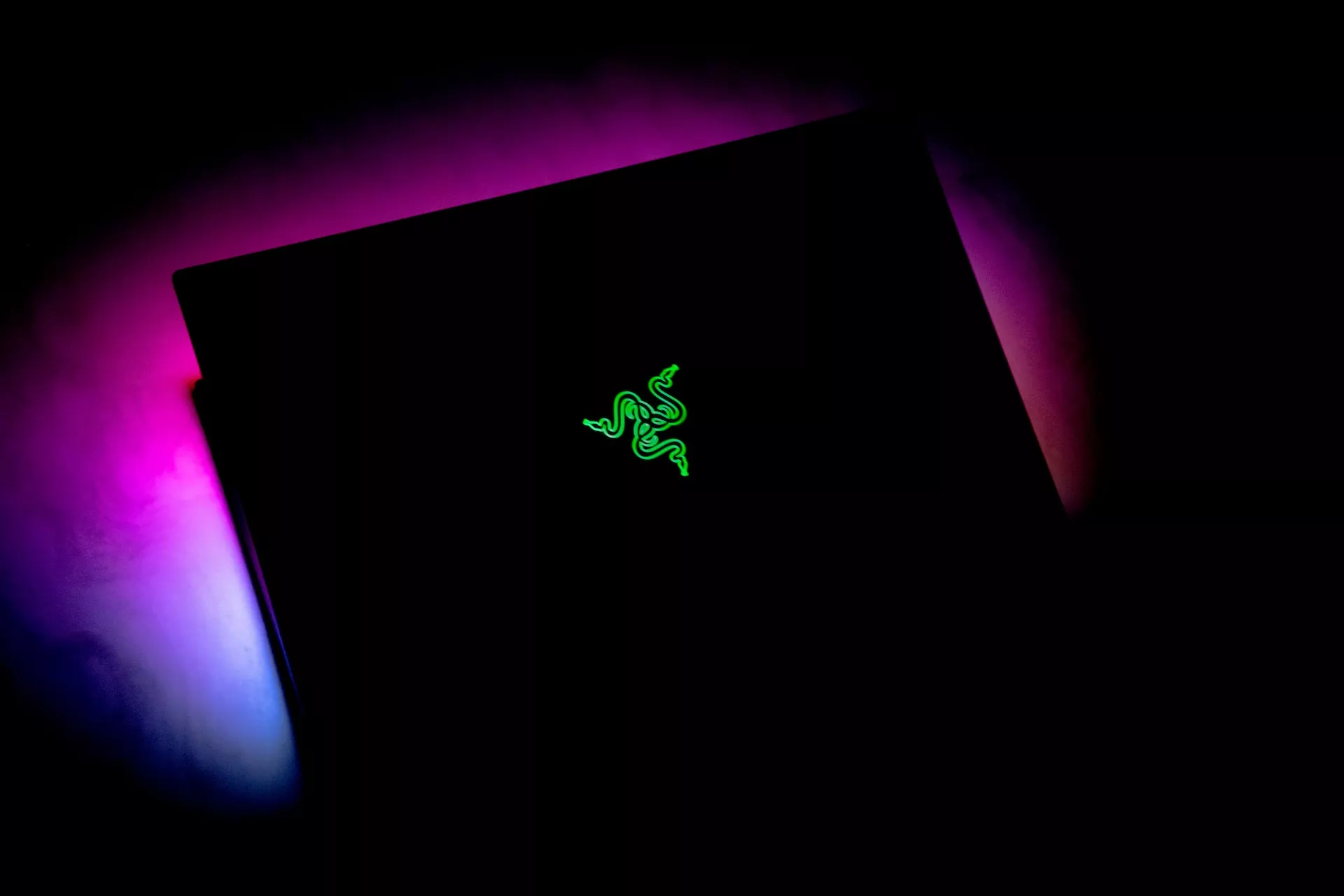 2025 Razer Blade 16 Review: Balancing Portability, Performance, And Price 2025 Razer Blade 16 Review: Balancing Portability, Performance, And Price