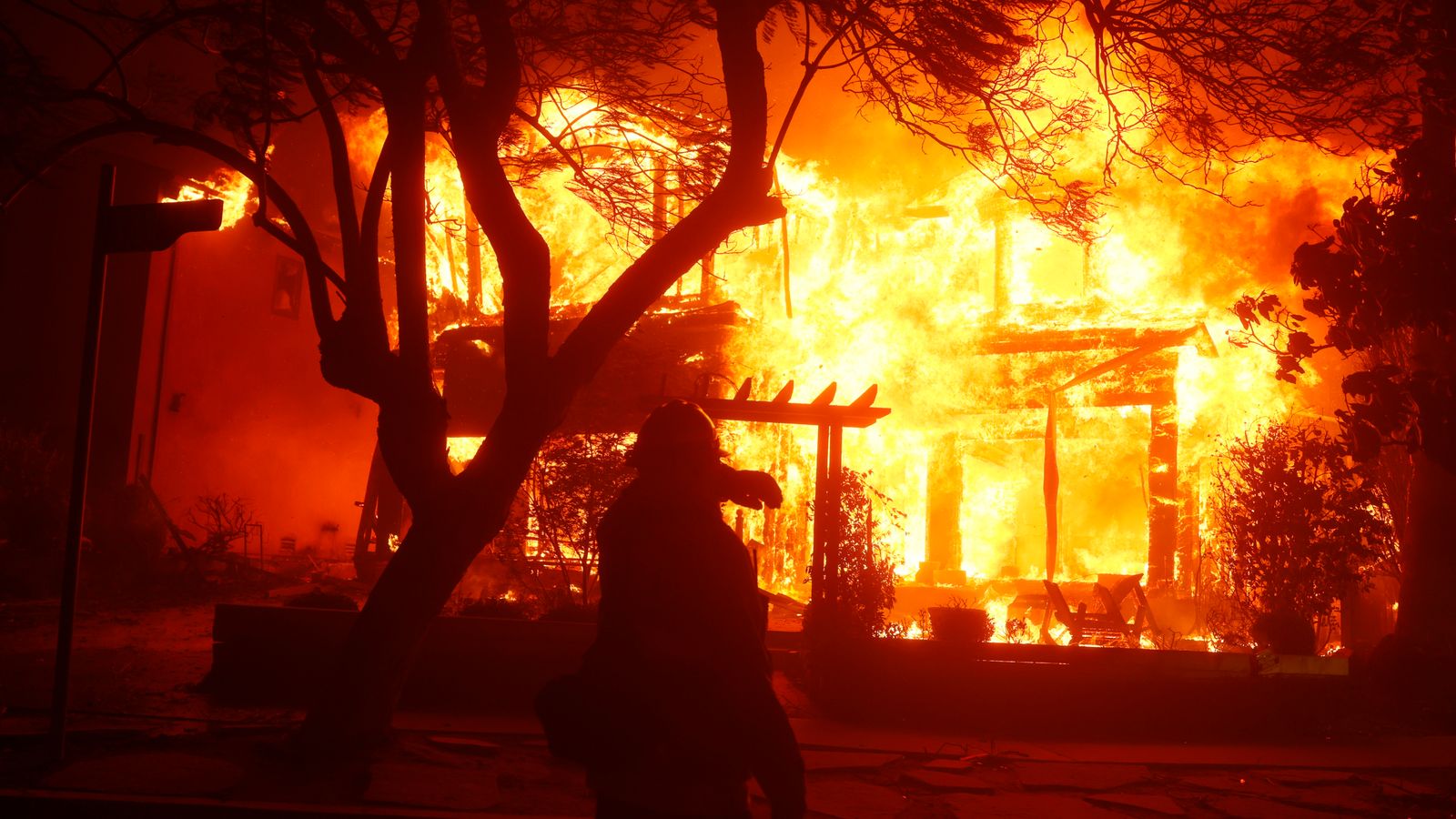 Los Angeles Wildfires: The Rise Of Disaster Betting Los Angeles Wildfires: The Rise Of Disaster Betting